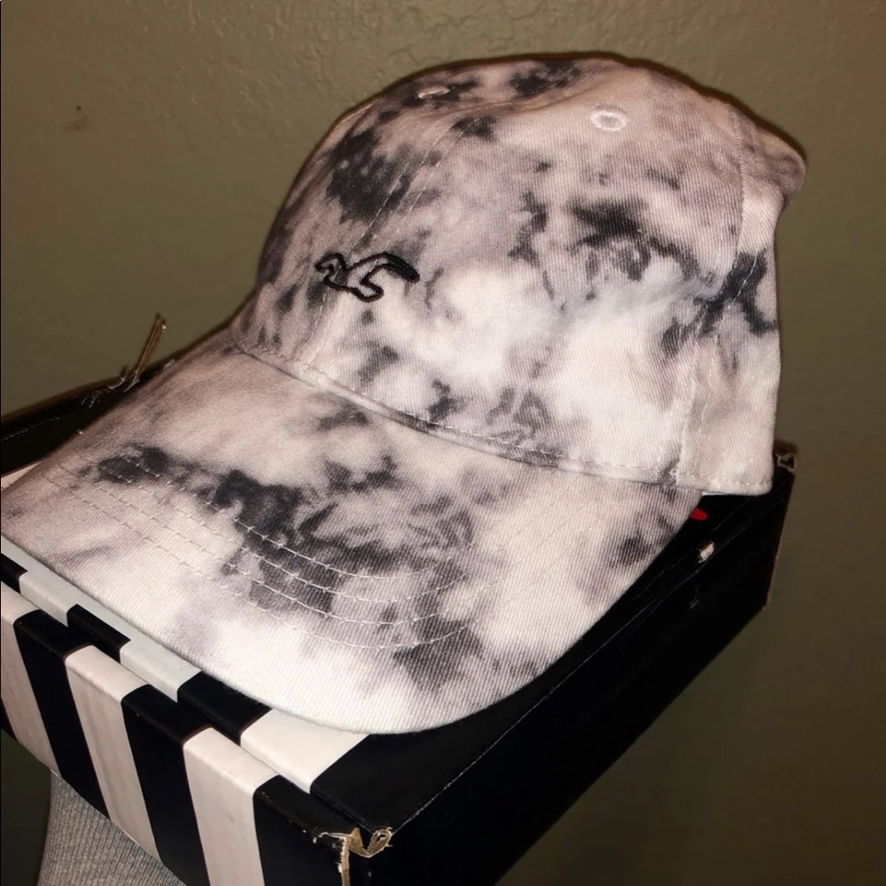 Hat - Picture 2 of 2